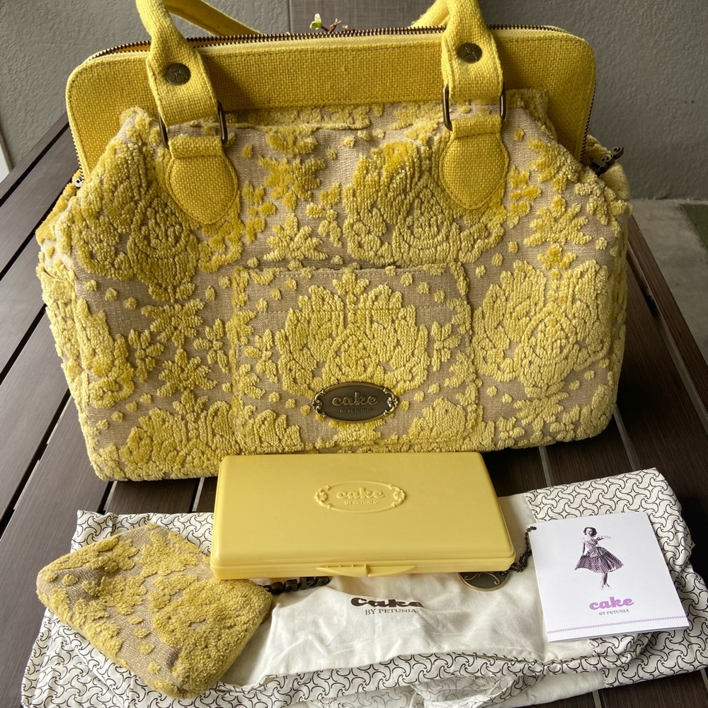 🍼💛Cake by Petunia diaper bag 💛🍼